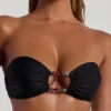 Top de bikini bandeau Praslin con adornos de abalorios en negro