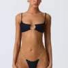 Top de bikini con aberturas y adornos de cadena Sanibel en negro