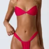 Top de bikini con cuello halter y fruncidos decorados Clearwater en rosa frambuesa