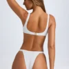 Top de bikini Malibu con cuello redondo en blanco
