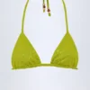 Top de bikini triangular con detalle de charm Comoros en verde oliva