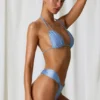 Top de bikini triangular con doble tirante Tropics en azul cielo