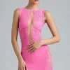 Top de cuello alto con cordones y adornos Gracie en rosa chicle