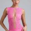 Top de cuello alto con cordones y adornos Gracie en rosa chicle