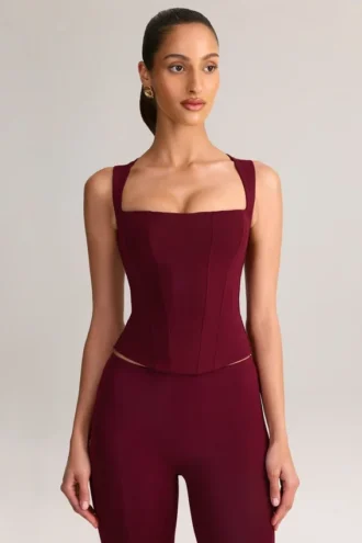 Top de cuello cuadrado Vivee Modal en color vino