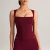 Top de cuello cuadrado Vivee Modal en color vino
