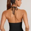 Top de cuello halter Aviora Modal en negro