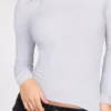 Top de manga larga con fruncidos de modal acanalado Luisa en gris