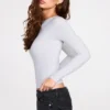 Top de manga larga con fruncidos de modal acanalado Luisa en gris