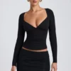 Top de manga larga con fruncidos Emry Modal en negro