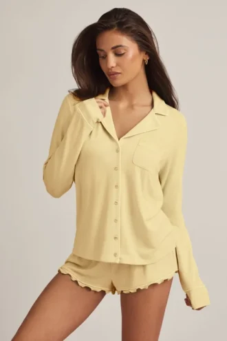 Top de pijama de manga larga Mirae Modal en amarillo pastel