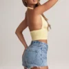 Top Drew de modal con cuello halter en color Lemon Sherbet