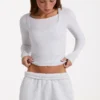 Top en capas de modal en gris jaspeado