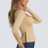 Top Fiora de modal con cuello corazón y espalda baja en color arena