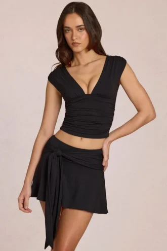 Top Nalia de modal con escote pronunciado en negro