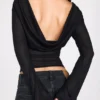 Top sin espalda de manga larga de jersey transparente Nari en negro