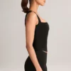 Top Vivee de modal con cuello cuadrado en negro