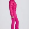 Traje de esquí acolchado e impermeable con cinturón en rosa magenta