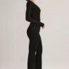 Vaqueros acampanados de talle medio Lone Denim en negro