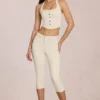 Vaqueros capri de talle medio Anessa en color marfil