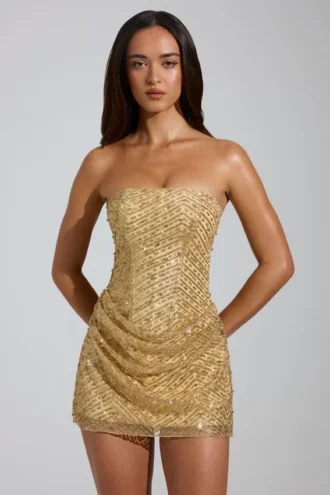 Vestido bandeau con adornos y corte en A Amalina en dorado