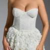 Vestido corsé con apliques florales y adornos Camellia en blanco