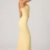 Vestido corsé con volantes decorados Robina en amarillo