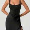 Vestido corsé con volantes y adornos Robina en negro Vestido corsé con volantes y adornos Robina en negro