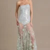 Vestido corsé de tul con adornos Estella en verde salvia Vestido corsé de tul con adornos Estella en verde salvia