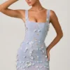 Vestido cortito corsé con apliques decorativos Briar en azul cielo Vestido cortito corsé con apliques decorativos Briar en azul cielo