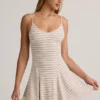 Vestido corto A-line con lazo en la espalda y canalé de modal Mansi en rayas rosa y amarillo