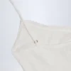 Vestido corto A-line fruncido Alika Pointelle en blanco Vestido corto A-line fruncido Alika Pointelle en blanco