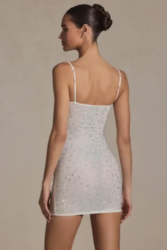 Vestido corto ajustado con adornos Aellin en blanco
