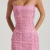 Vestido corto ajustado con cuello redondo y adornos Lunetta en rosa Vestido corto ajustado con cuello redondo y adornos Lunetta en rosa