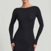 Vestido corto ajustado con espalda abierta Lyla Modal en negro Vestido corto ajustado con espalda abierta Lyla Modal en negro