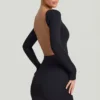 Vestido corto ajustado con espalda abierta Lyla Modal en negro Vestido corto ajustado con espalda abierta Lyla Modal en negro