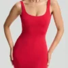 Vestido corto ajustado con espalda baja Evie en rojo cereza Vestido corto ajustado con espalda baja Evie en rojo cereza
