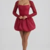 Vestido corto Aletta con volantes en el bajo, en rojo Vestido corto Aletta con volantes en el bajo, en rojo