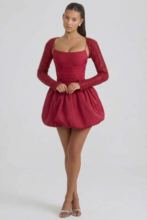 Vestido corto Aletta con volantes en el bajo, en rojo Vestido corto Aletta con volantes en el bajo, en rojo