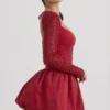 Vestido corto Aletta con volantes en el bajo, en rojo Vestido corto Aletta con volantes en el bajo, en rojo