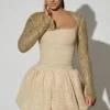 Vestido corto Aletta con volantes en el bajo y adornos dorados