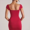 Vestido corto Alva con escote corazón en rojo cereza Vestido corto Alva con escote corazón en rojo cereza