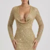 Vestido corto Arlowe con cuello vuelto y adornos en dorado