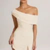 Vestido corto asimétrico de corte A Suhana en modal color marfil