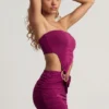 Vestido corto asimétrico de jersey texturizado Zephyr en morado baya Vestido corto asimétrico de jersey texturizado Zephyr en morado baya