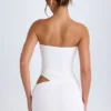 Vestido corto bandeau con aberturas Damia en blanco Vestido corto bandeau con aberturas Damia en blanco