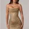 Vestido corto bandeau con adornos y cintura fruncida de Zara en dorado