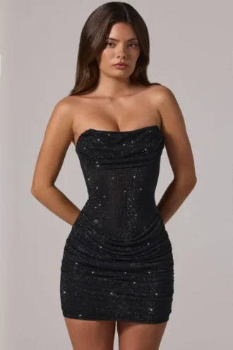 Vestido corto bandeau con cuello vuelto y adornos de Zara en negro