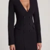 Vestido corto blazer estructurado de un solo botonadura Samantae en negro