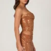 Vestido corto con aberturas y adornos Rania en color bronce Vestido corto con aberturas y adornos Rania en color bronce